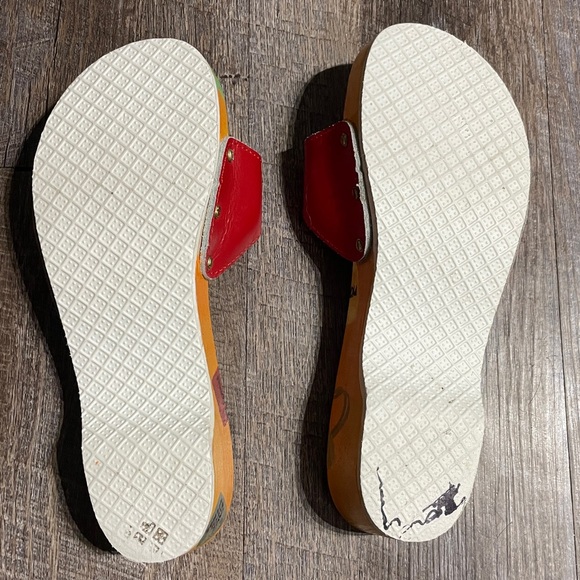 Dr. Scholl's Hand Painted Leather & Wooden Kitten Heel Sandals - Picture 7 of 9